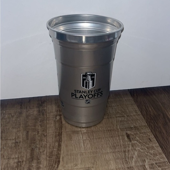 Stanley aluminum Cup - Picture 1 of 6